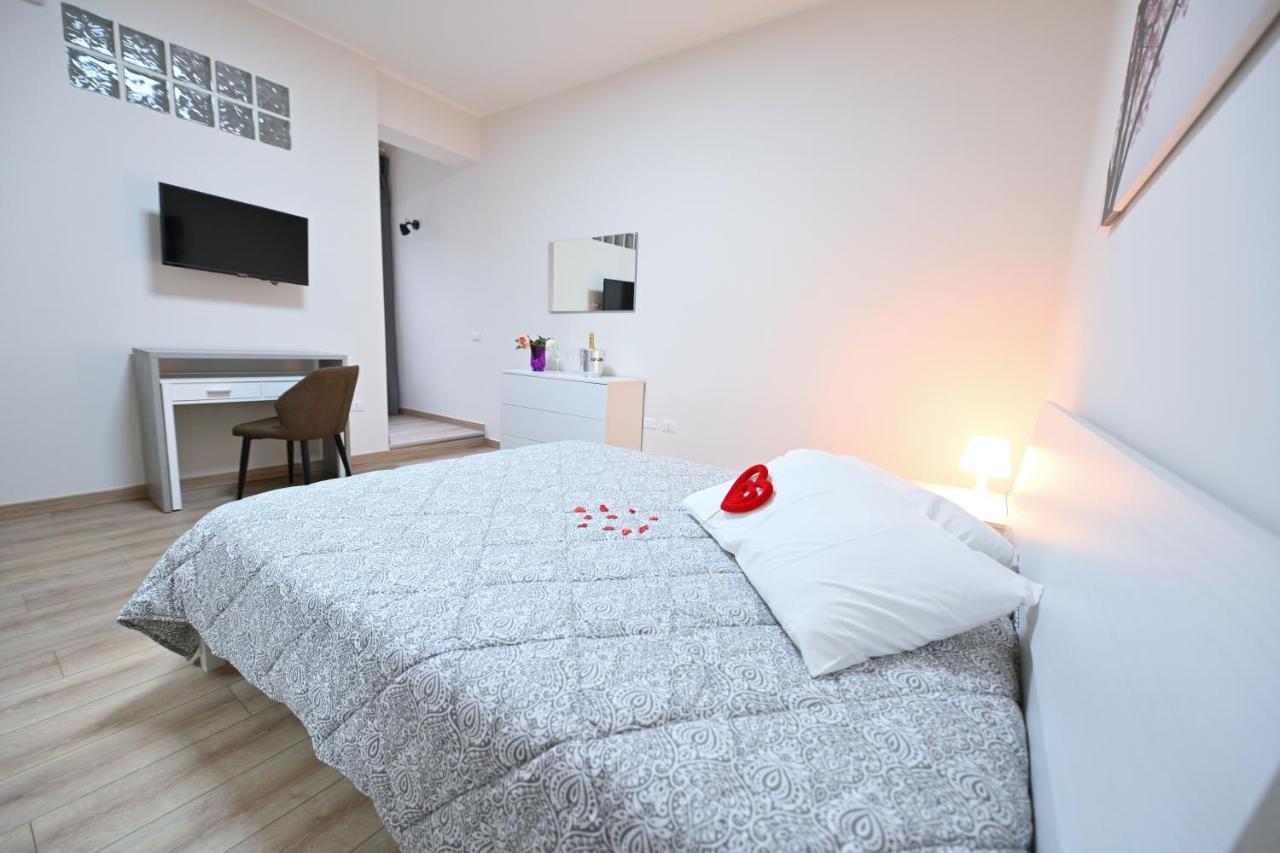 Il Castello Bed&Breakfast San Felice a Cancello Esterno foto